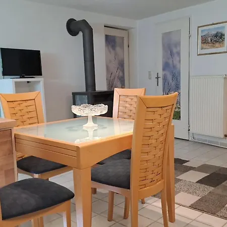 Mit 2 Schlafzimmer Sooss